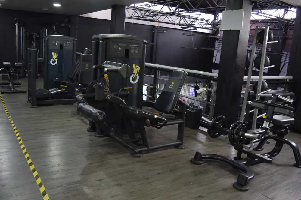 Equipo para entrenamiento de pierna en Oberfit